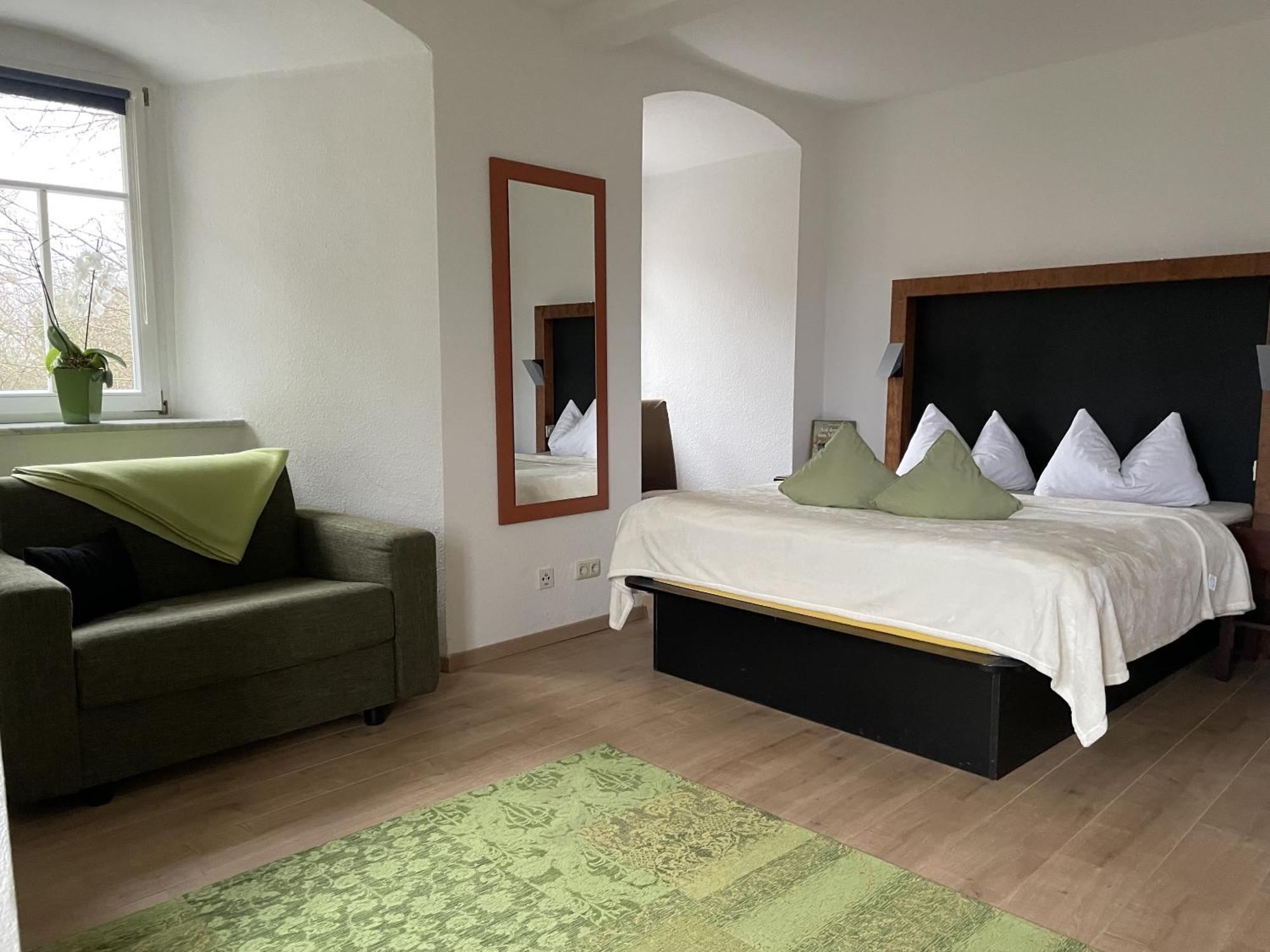 Hotel & Restaurant Schloss Weissenburg Uhlstädt Cameră foto